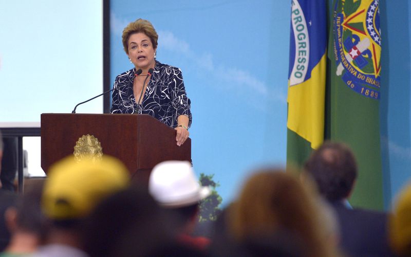 Um pouco atrasado, governo Dilma quer tributação de herança acima de R$ 5 milhões