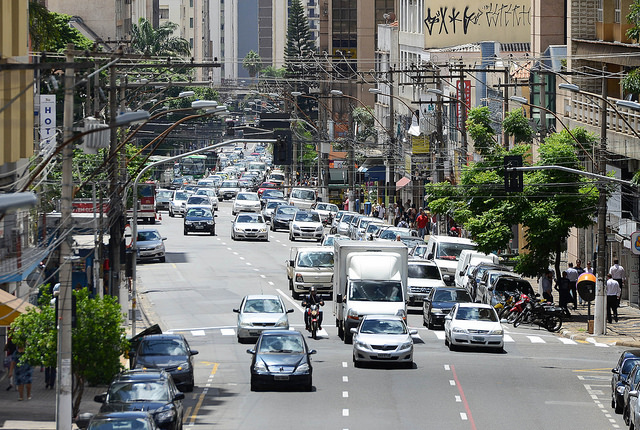 Governo Jonas é uma ‘aberração urbanística’, anotam ciclistas em Carta Aberta