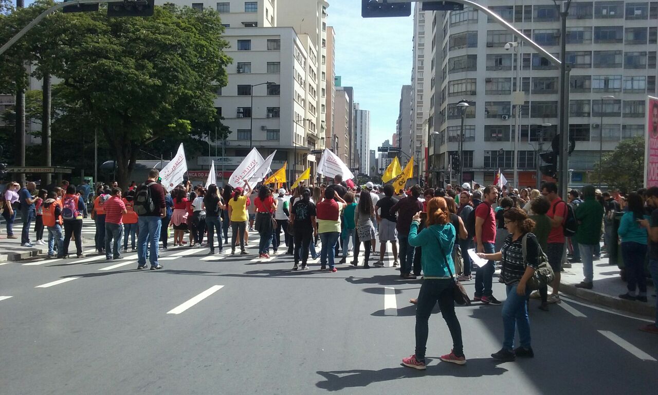 Av. Francisco Glicério, em Campinas, já está interditada para ato que acontece às 16h