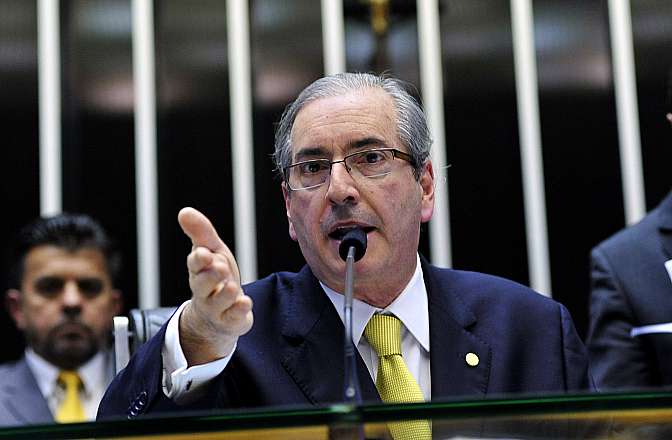 Eduardo Cunha desestabiliza Câmara ao pôr ‘maioridade penal’ de novo em votação