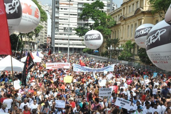 Professores recorrem após Alckmin conseguir vetar aumento salarial de 10,5%