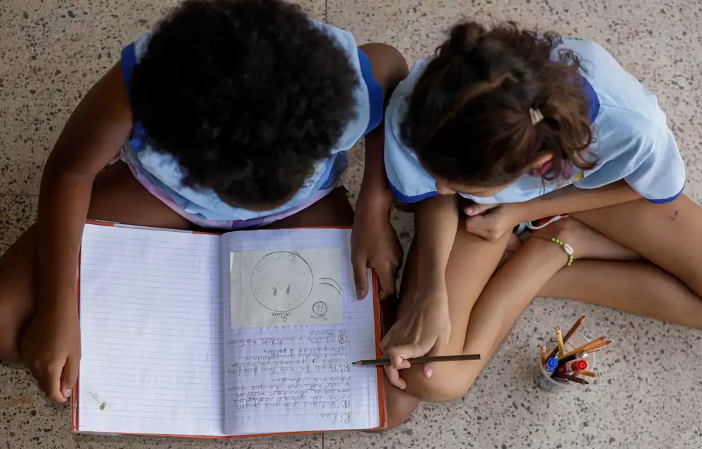 Maioria dos professores brasileiros já presenciou casos de racismo contra estudantes