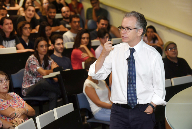 Justiça condena apoiador de Bolsonaro a pagar R$ 20 mil por fake news contra o reitor da Unicamp