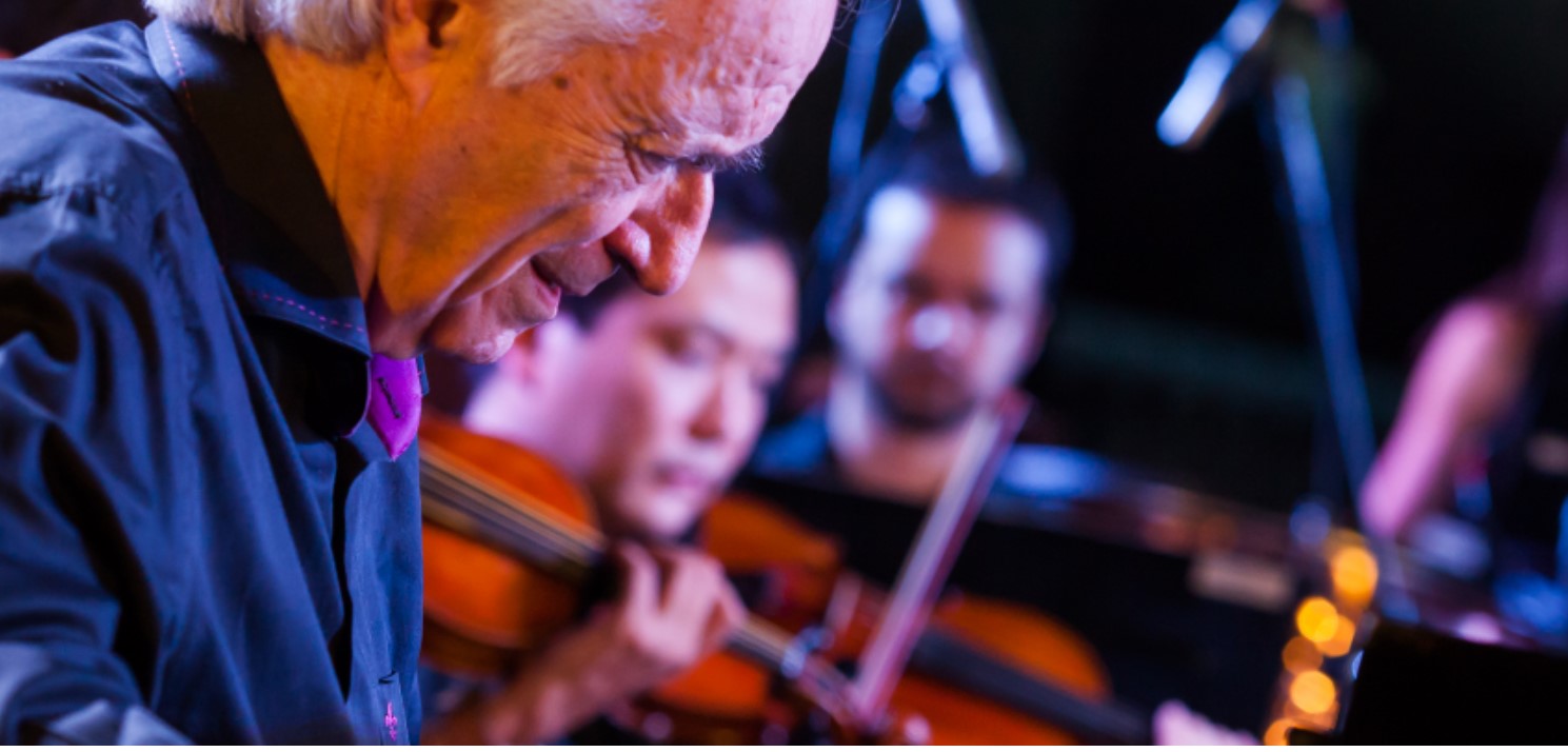 João Carlos Martins mostra trajetória musical na obra de Bach, Mozart, Beethoven, Piazzolla e Adoniran