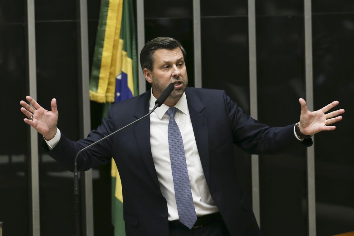 Carlos Sampaio diz que PSDB vai tentar suspender decisão do STF que pode soltar Lula