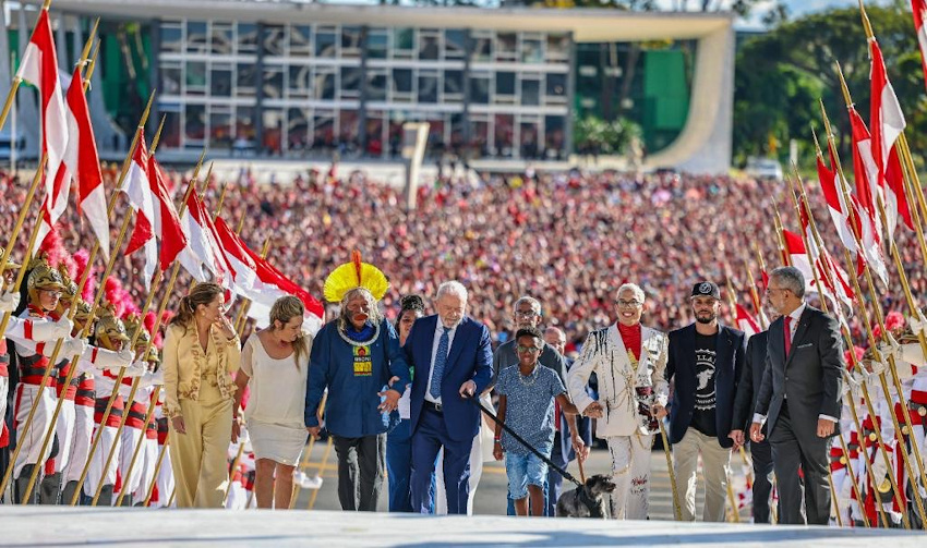 01 de janeiro de 2023, uma data para a história: a posse de Lula e o reencontro do Brasil com ele mesmo