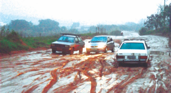 Avenida entre o Campo Grande e o Ouro Verde é teste de habilidade e paciência